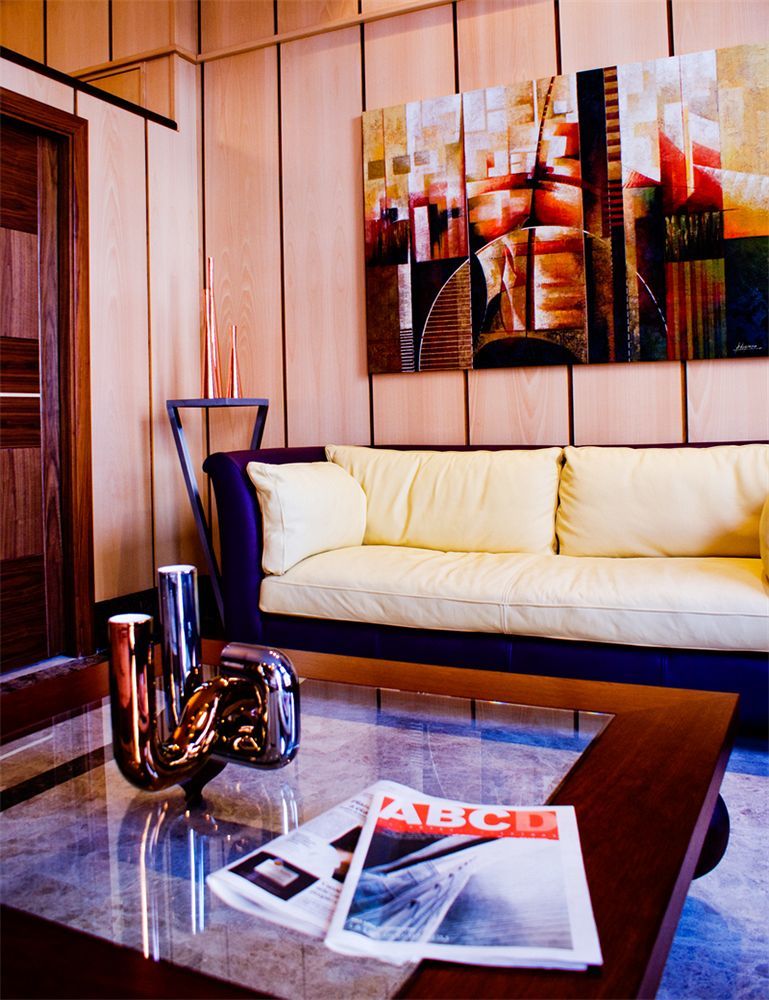 Hotel 4C Puerta Europa Madrid Extérieur photo